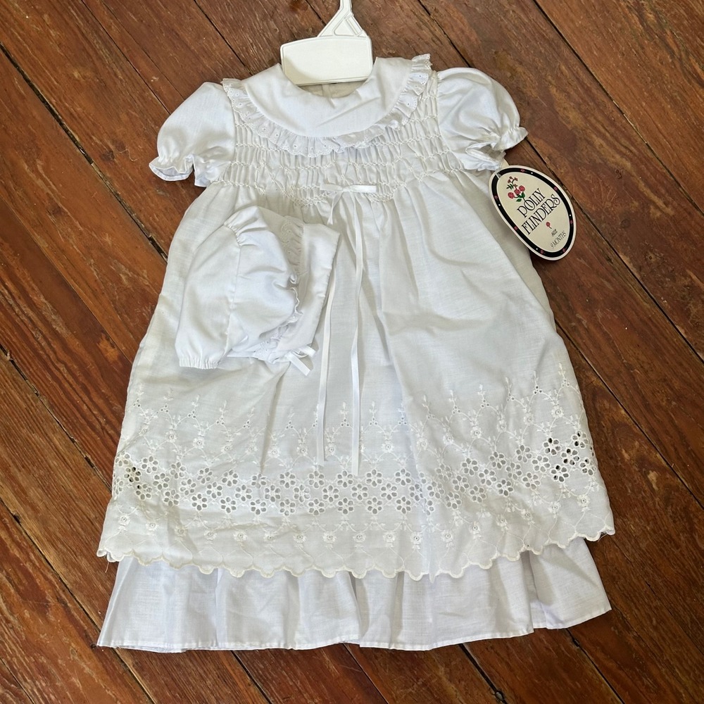 Polly Flinders Vintage White Smocked Eyelet Dress Bonnet Set 9 Months